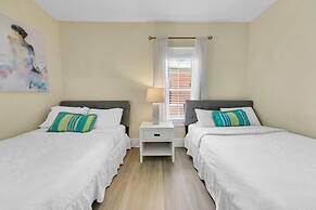 Crystal Village II, Unit 10B