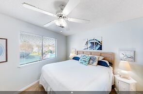 Crystal Village II, Unit 10B