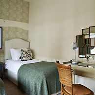 The Old Coach House - From 500 Per Night