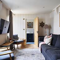 The Old Coach House - From 500 Per Night