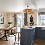 The Old Coach House - From 500 Per Night