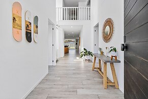 Beach Home in Burleigh Waters