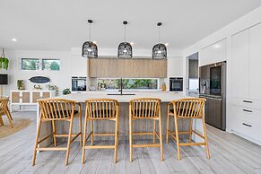 Beach Home in Burleigh Waters