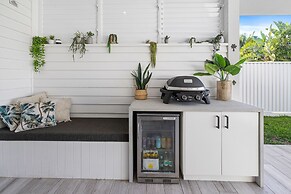 Beach Home in Burleigh Waters