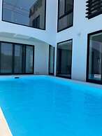 Syla Hotel Zushi-Hayama Pool Villa