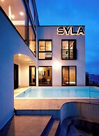Syla Hotel Zushi-Hayama Pool Villa