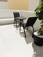 V Luxury Apartments Naxos