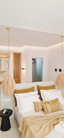 V Luxury Apartments Naxos