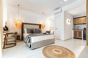 V Luxury Apartments Naxos