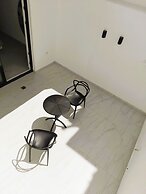 V Luxury Apartments Naxos