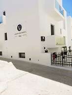 V Luxury Apartments Naxos