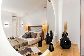 V Luxury Apartments Naxos