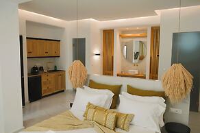 V Luxury Apartments Naxos