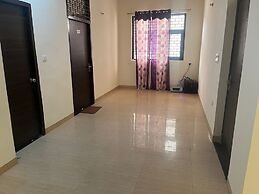 Cleo Elegance Rooms & Banquet