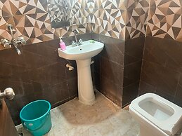 Cleo Elegance Rooms & Banquet