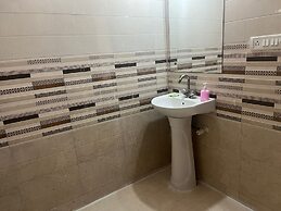 Cleo Elegance Rooms & Banquet