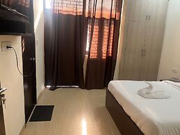 Cleo Elegance Rooms & Banquet