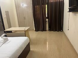 Cleo Elegance Rooms & Banquet