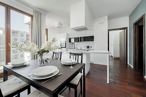 Wrocław Krzyki Apartment by Renters