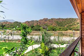 Izgen Bungalows Çıralı