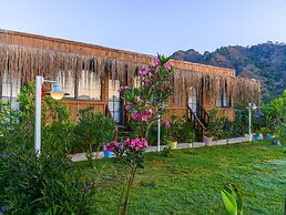 Izgen Bungalows Çıralı