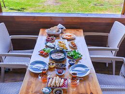 Izgen Bungalows Çıralı