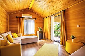 Izgen Bungalows Çıralı