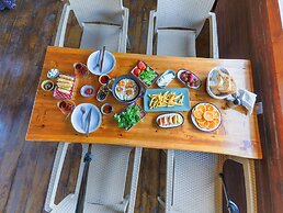 Izgen Bungalows Çıralı