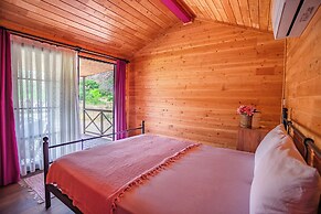 Izgen Bungalows Çıralı