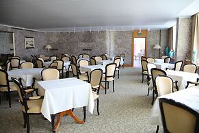 Carmen International Hotel