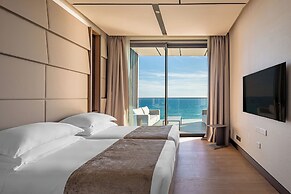 Amathus Residences