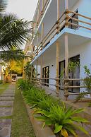 Ahadi Beachfront 2 Bedroom by YourHost