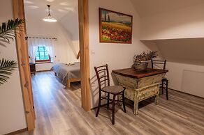 Vineyard cottage Kump