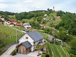 Vineyard cottage Kump
