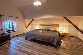 Vineyard cottage Kump