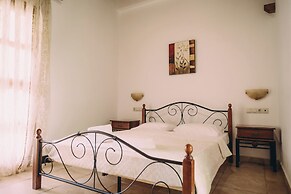 Trikalioti's Lush Green Estate Apartments