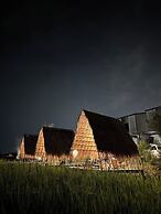 Penguin Villa Resort & Bistro