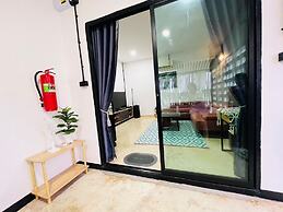 Penguin Villa Resort & Bistro