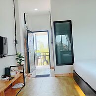 Penguin Villa Resort & Bistro