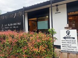 Penguin Villa Resort & Bistro