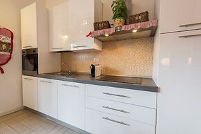 Bartolommeo Scala Loft by Mmega