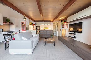 Bartolommeo Scala Loft by Mmega