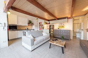 Bartolommeo Scala Loft by Mmega