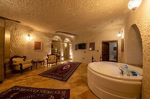 Majestic Cave House