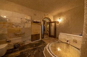 Majestic Cave House