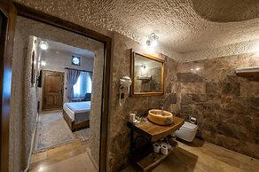 Majestic Cave House