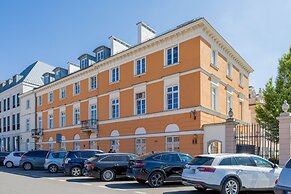 Studio in the Old City by Renters