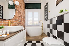 Studio in the Old City by Renters