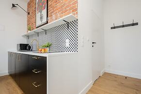 Studio in the Old City by Renters