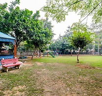 City Oasis w Bathtub n Balcony
